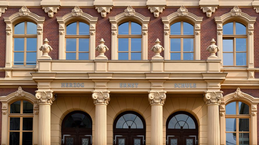 Portaldetail an der KGS Gotha